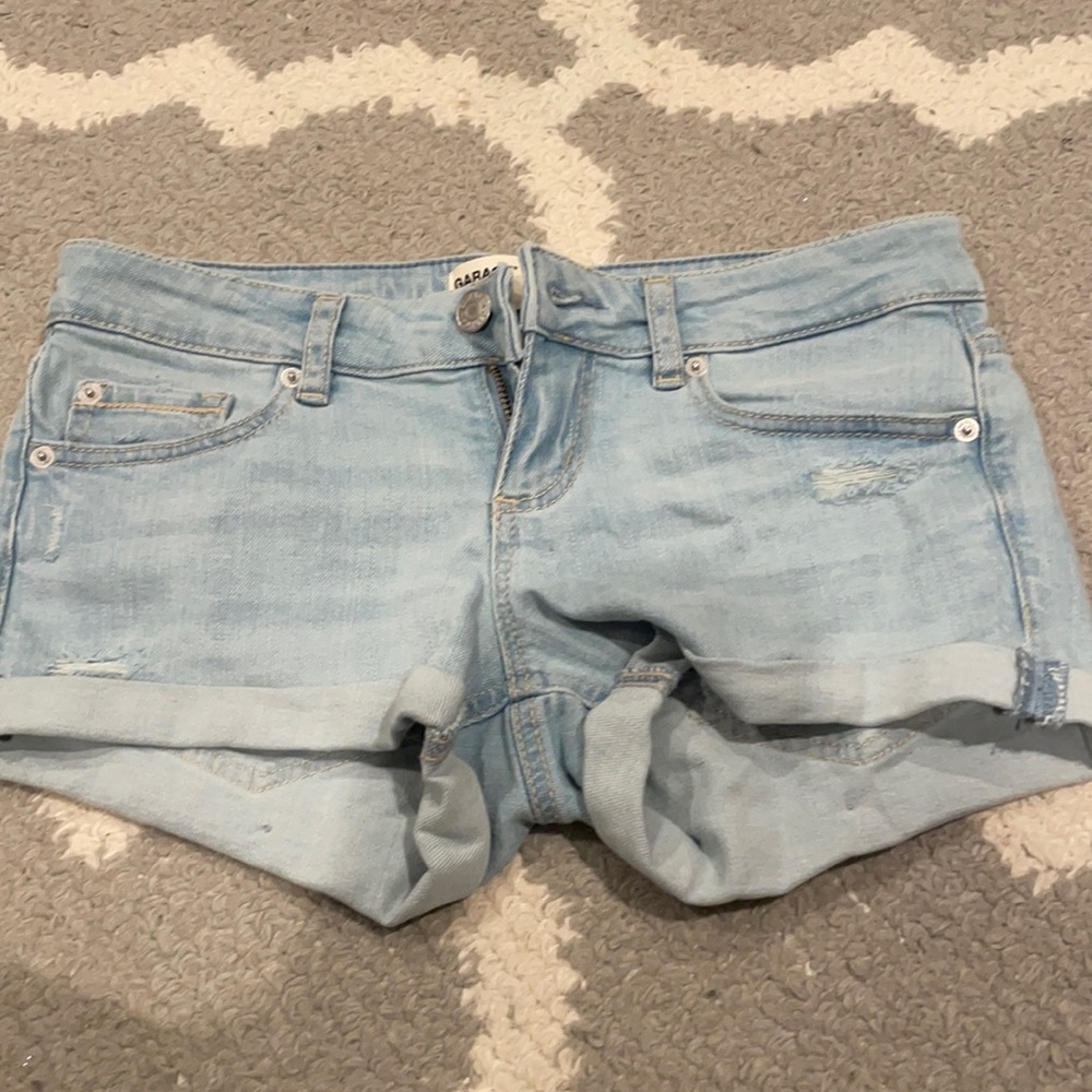 light wash jean shorts